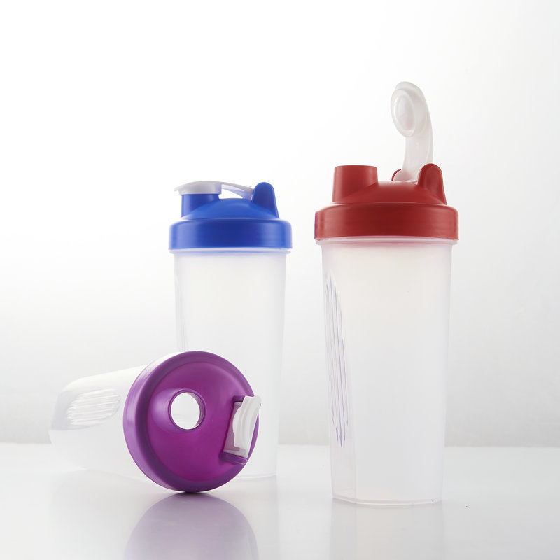 Bình lắc tập gym bình nước shaker thể thao 600ml có quả cầu lò xo giúp hòa tan sữa bột và chất khó tan