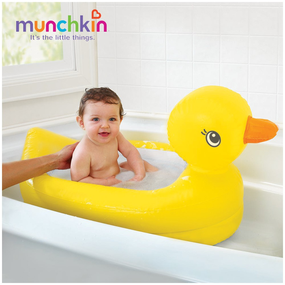 Chậu tắm phao vịt vàng Munchkin V1627