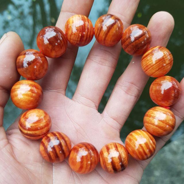Vòng tay nam gỗ huyết long hạt tròn 16 m m