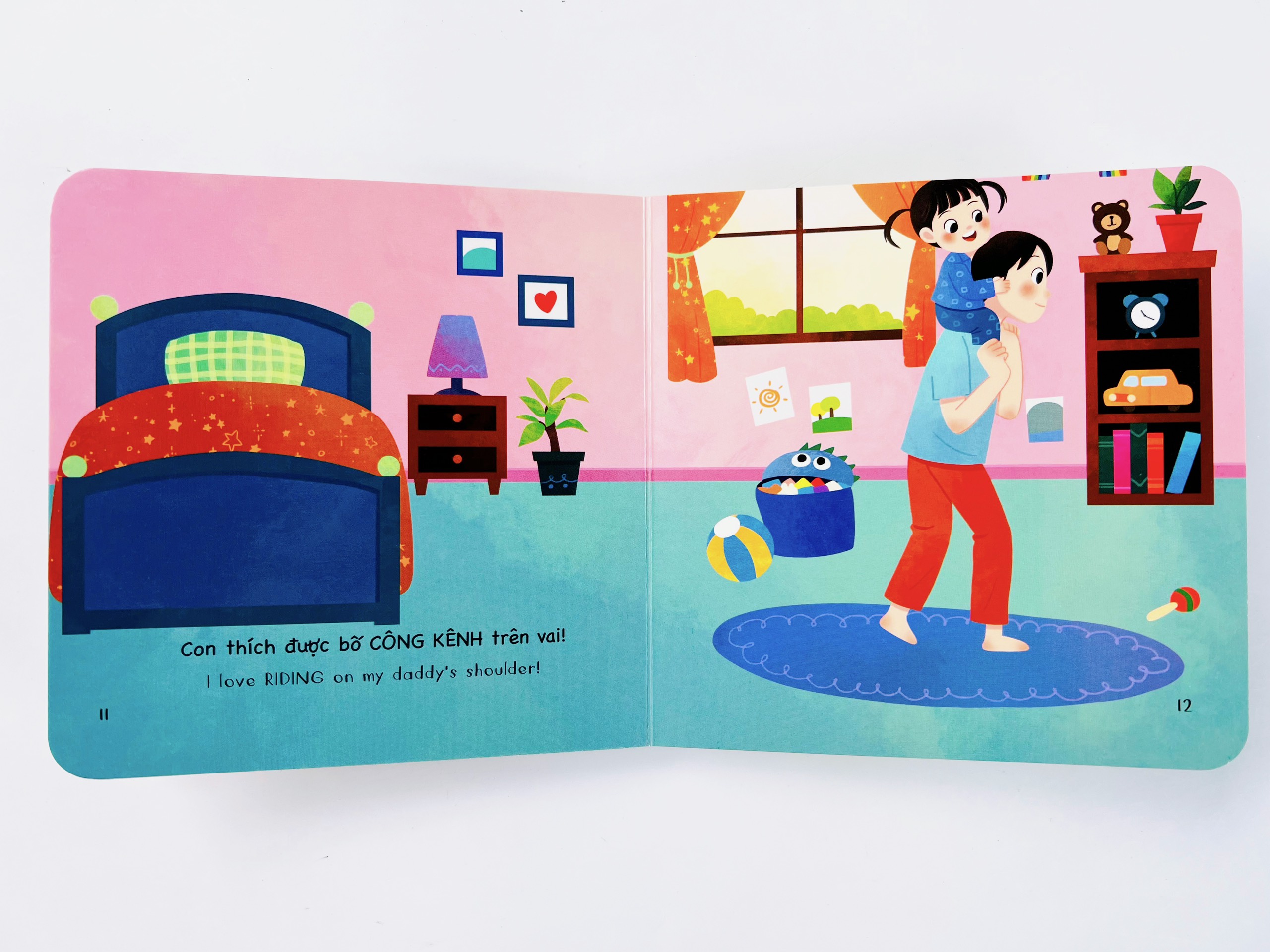 Bộ Sách - Bé Học Giao Tiếp Phần 1 - Sách Song Ngữ Anh Việt Cho Bé - Lionbooks - Bìa Cứng