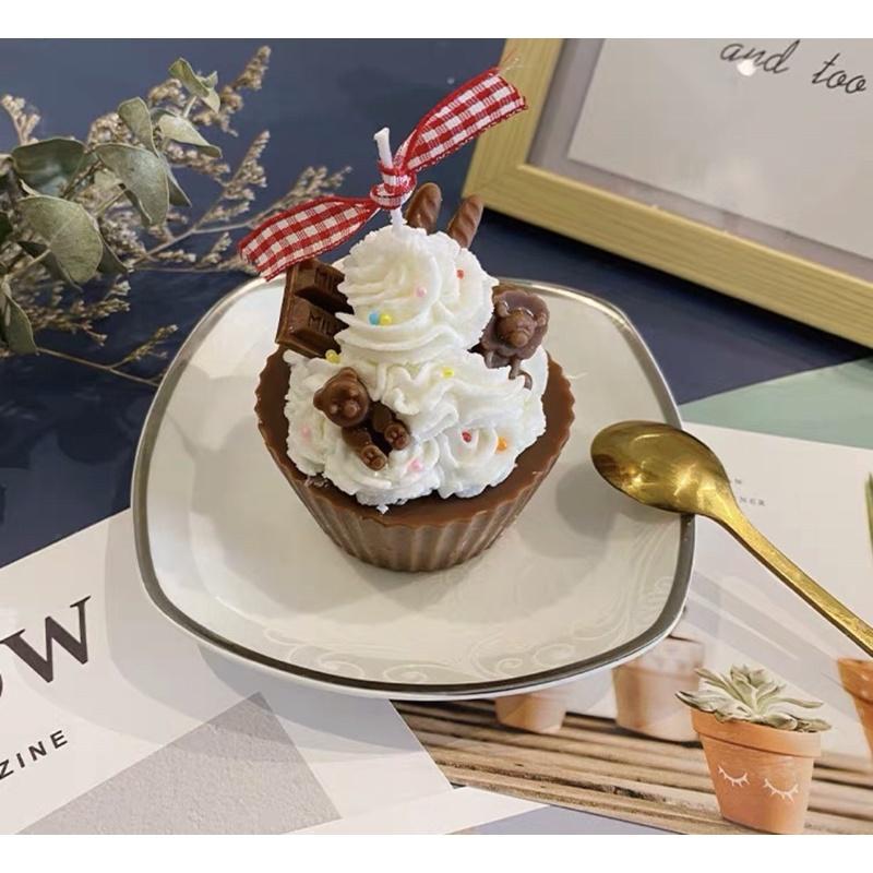 Nến Thơm Cupcake Sôcôla Phủ Kem Mix Topping Handmade, Phụ Kiện Decor Chụp Ảnh - Dory Lab