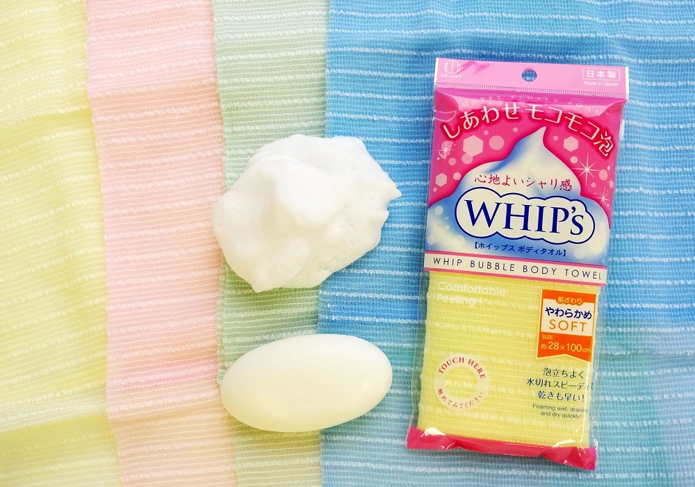 Combo khăn tắm tạo bọt Whip's (loại ít bọt) + khăn ướt khử trùng 20 tờ, không cồn - nội địa Nhật Bản