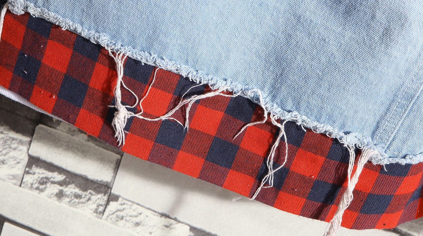 Hình ảnh Áo khoác Jeans Nam Unisex phối nón Caro sọc đỏ cao cấp