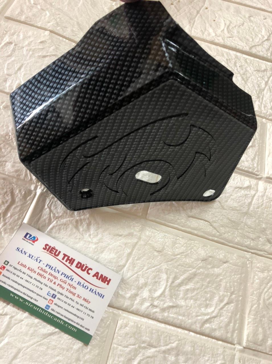 ỐP CHE KÉT NƯỚC MÁT CHO XE AIRBLADE, VARIO CARBON