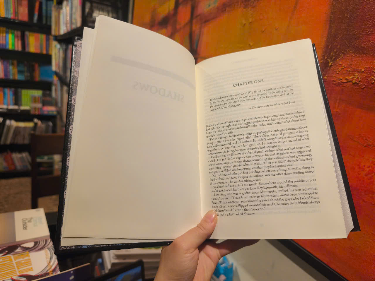 Sách - American Gods and Anansi Boys by Neil Gaiman/Bìa cứng/Tiểu thuyết Fantassy tiếng Anh