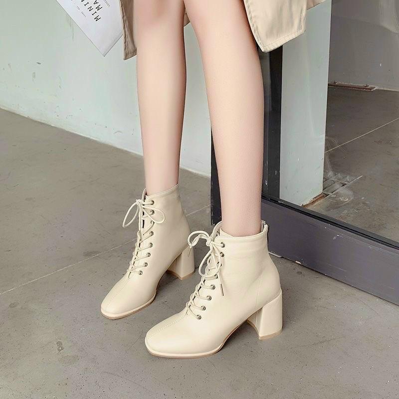 Giày Bốt Hàn Quốc Nhiều Dây Đế Vuông Thời Trang