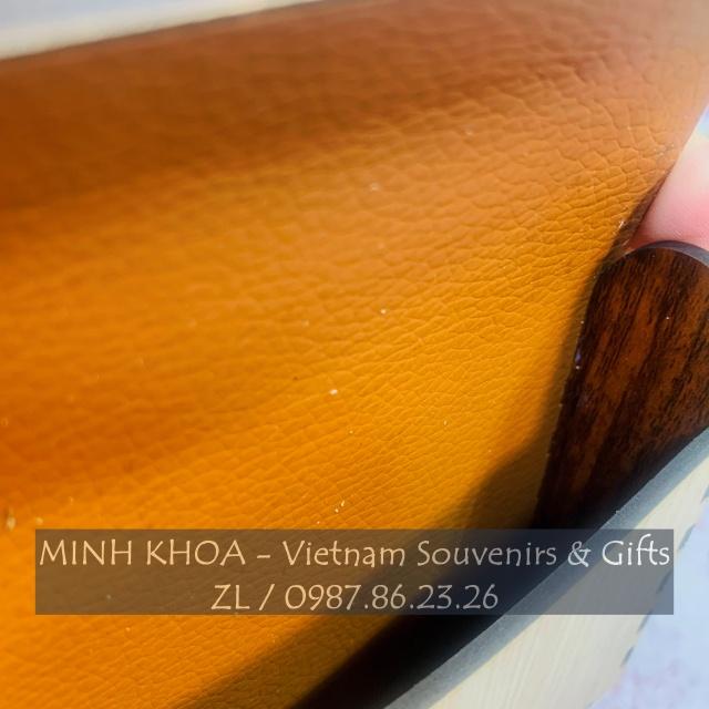 Ví Gỗ Cầm Tay Vintage Sáng Tạo