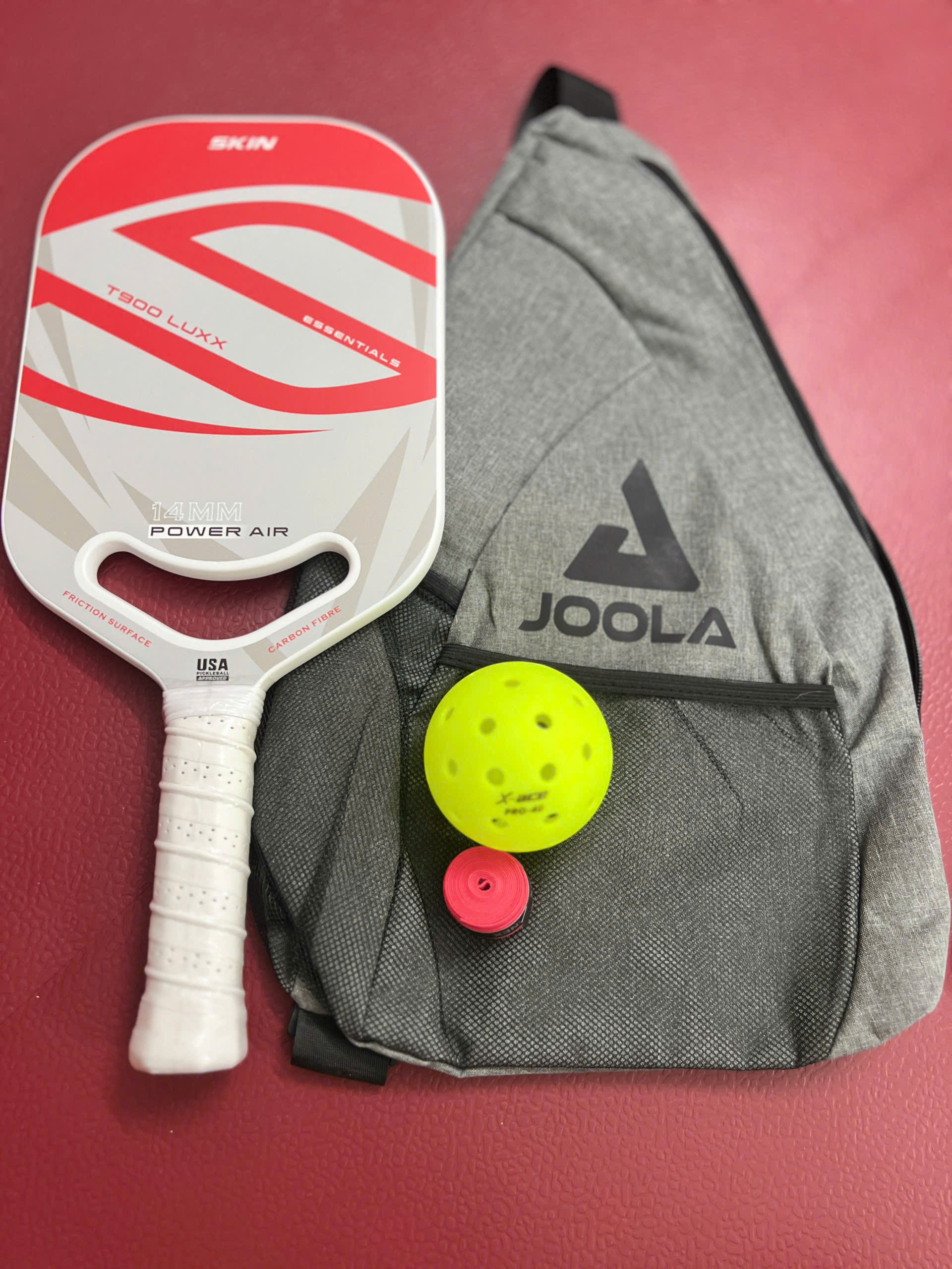 Vợt Pickleball Skin carbon T900 Luxx dày 14mm, bề mặt nhám bám bóng, tặng kèm cuốn cán, 1 quả bóng và túi đeo tiện lợi