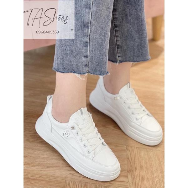 Giày slip on màu trắng be siêu xinh dễ mang, dáng độn đế 3-4cm đi chơi, làm, du lịch phối mọi đồ đều đẹp