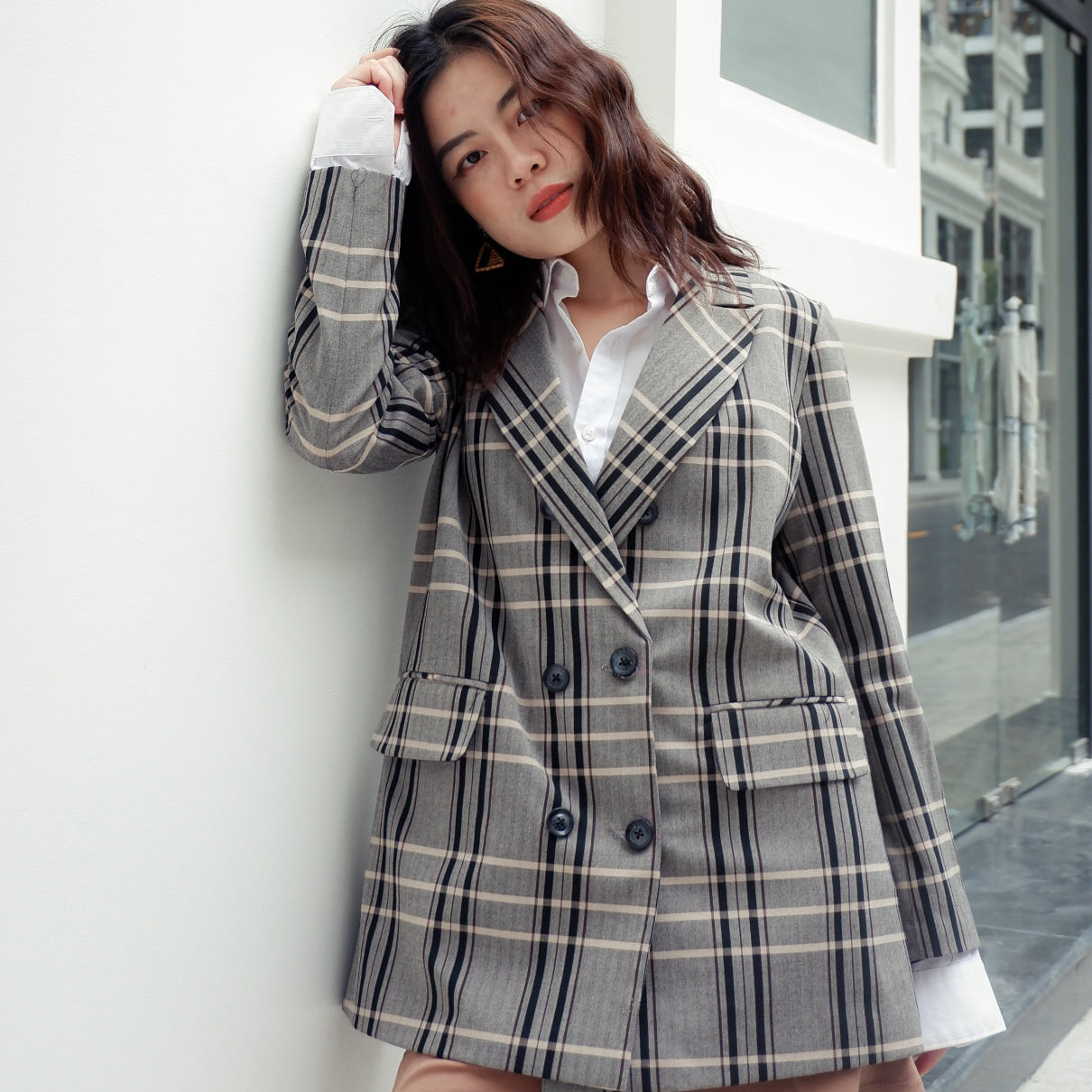 Áo blazer thiết kế kẻ caro xám