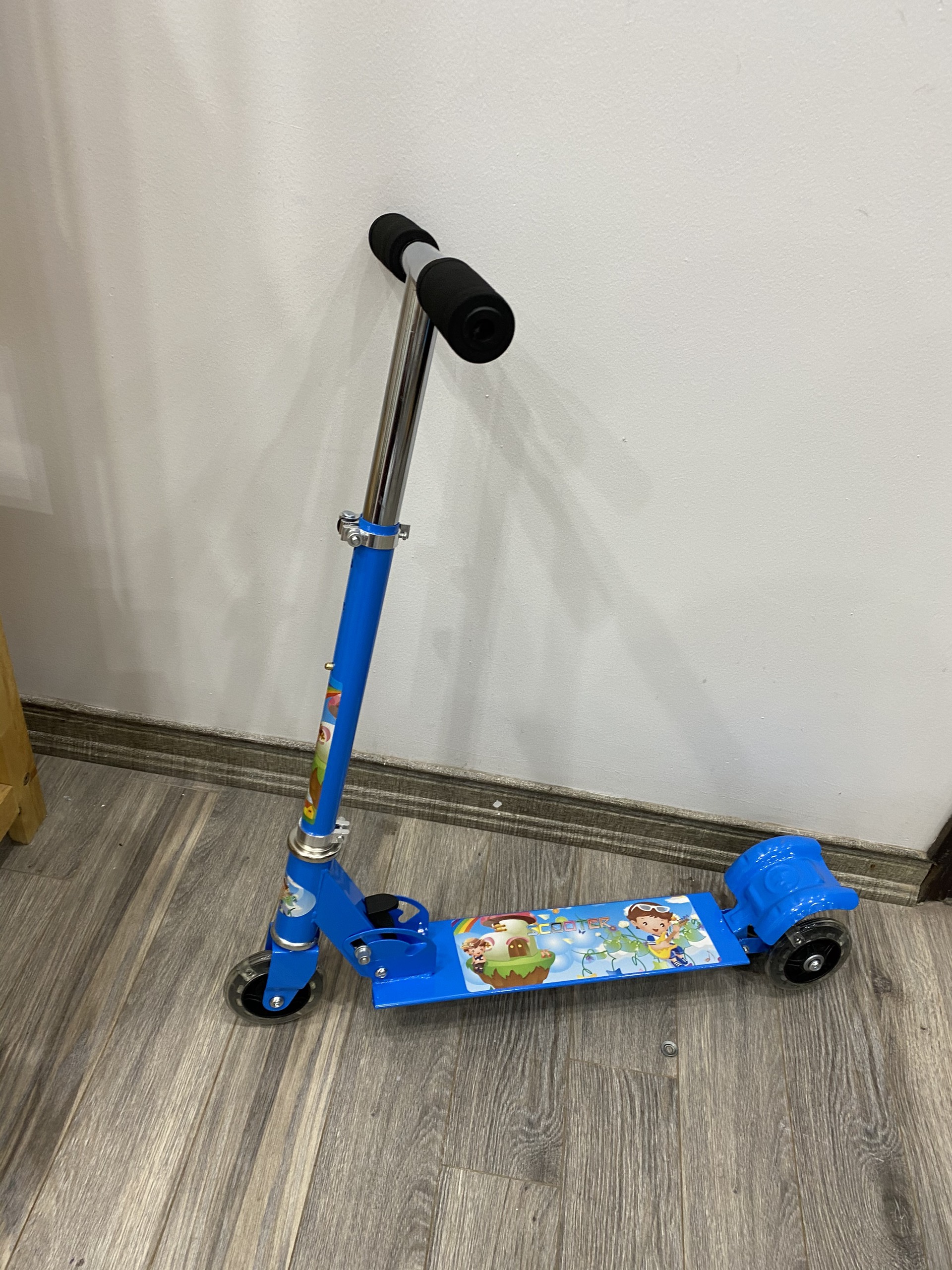 Xe Scooter Cho Bé Centosy 951 Dành Cho Bé Dưới 40Kg, Có Bánh Phát Sáng, Điều Chỉnh Được Chiều Cao