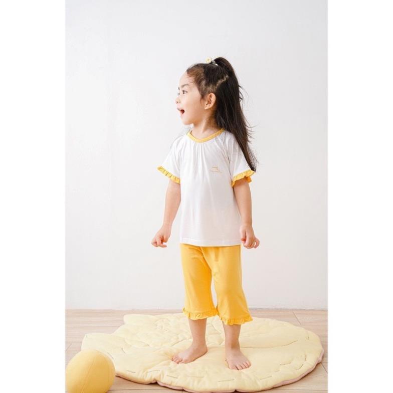 Bộ cộc bé gái