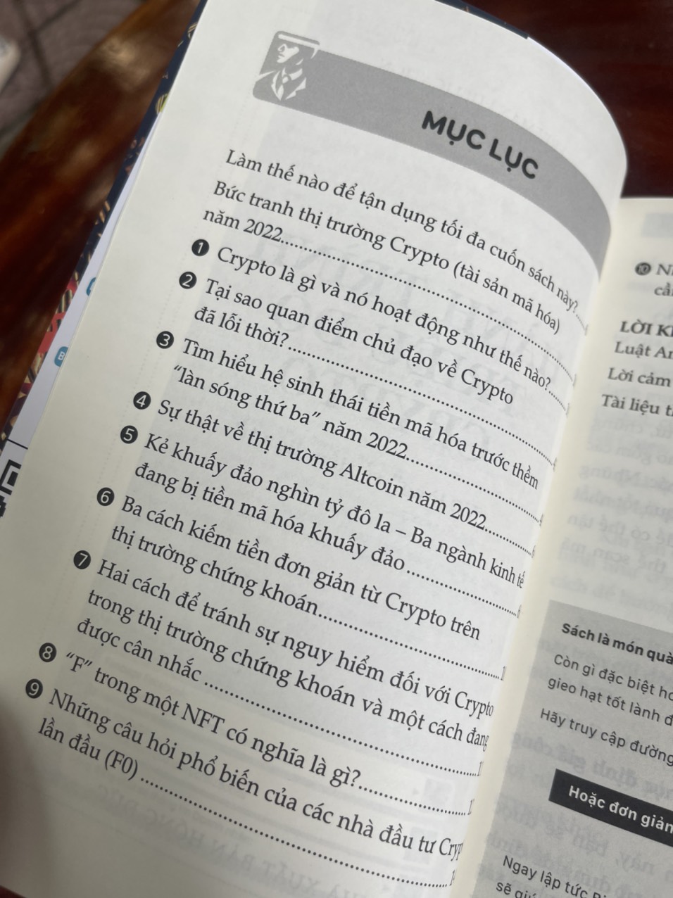 HÀNH TRÌNH TRIỆU ĐÔ CRYPTO: “Vỡ lòng” về tiền điện tử – Freeman Publication – Quế Chi dịch – Bizbooks – NXB Hồng Đức (Bìa mềm)