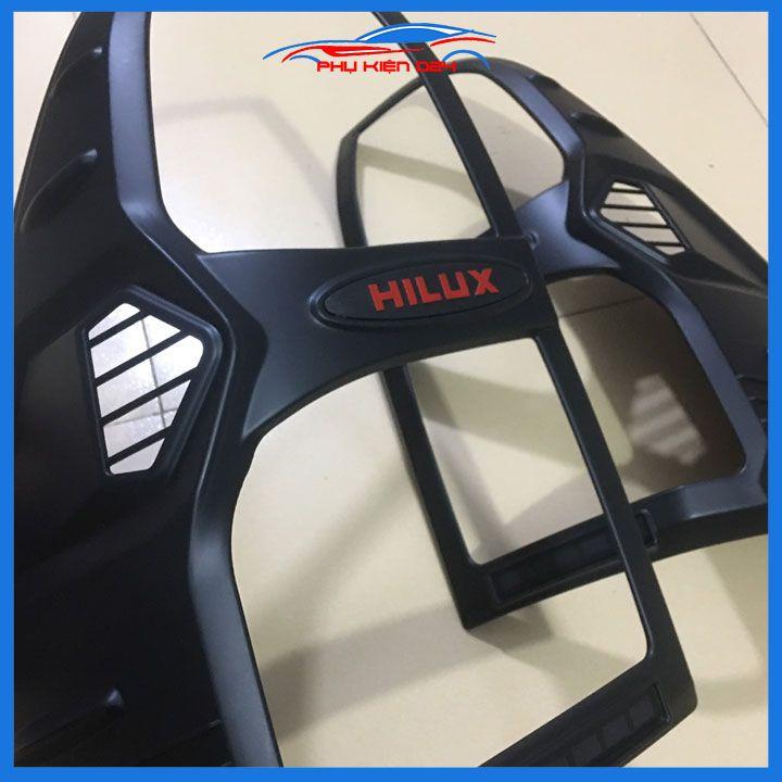 Ốp viền đèn pha hậu nhựa đen Hilux Revo 2016-2017-2018-2019-2020 trang trí bảo vệ xe