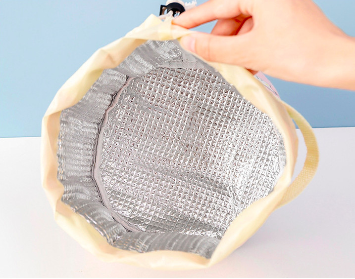Túi đựng cơm tròn dây rút QSND 002 vải Linen hoạ tiết dễ thương (size 19x20 cm)