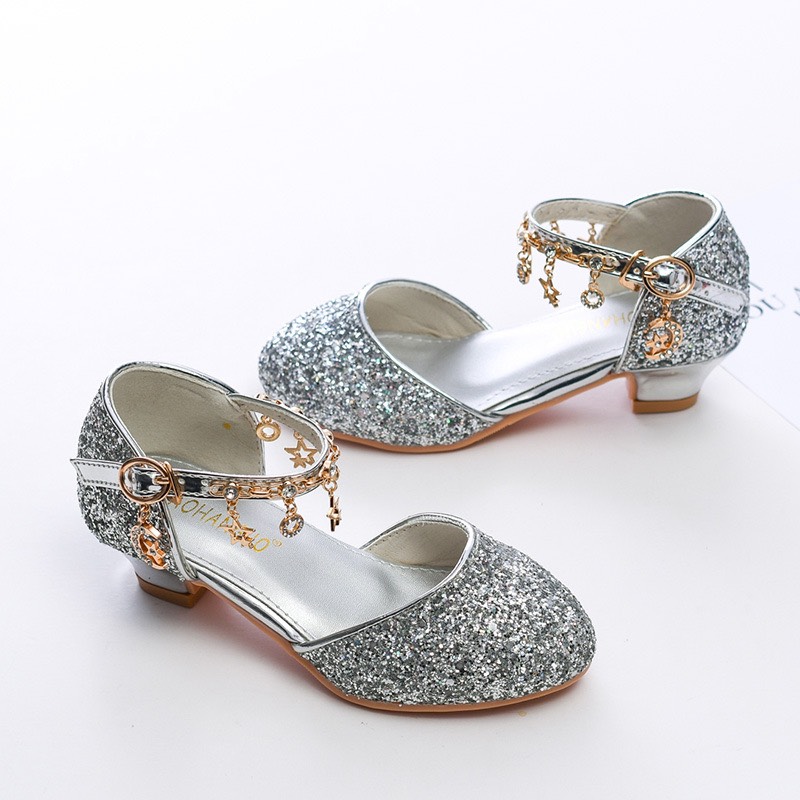 Giày cao gót cho bé gái 4 - 12 tuổi thời trang màu bạc kim sa lấp lánh mặc váy công chúa siêu xinh GE62