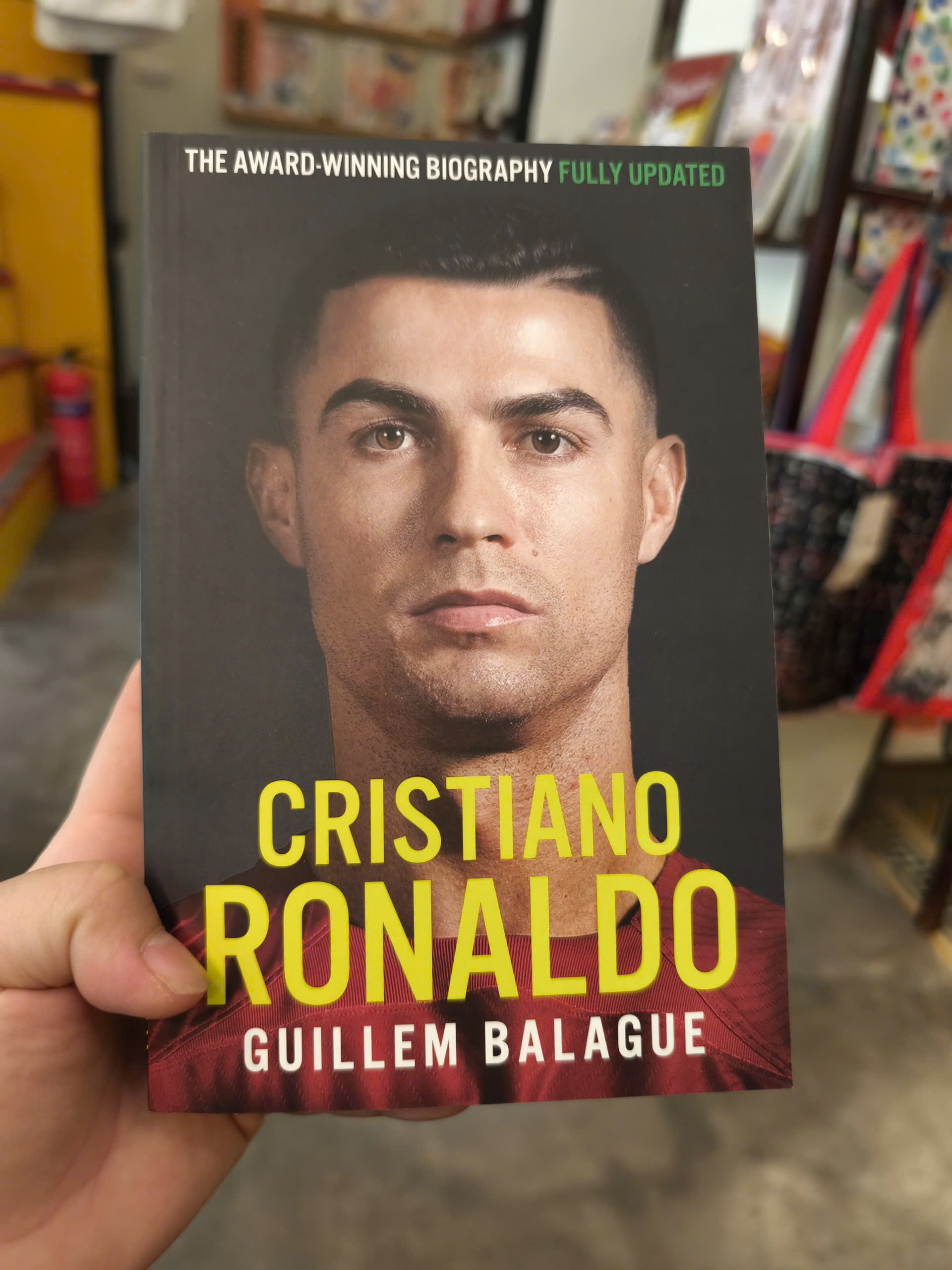 Sách - Cristiano Ronaldo: The Biography by Guillem Balague | Sports / Football / Ngoại văn Tiểu sử