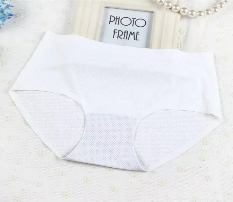 Combo 5 Quần lót nữ Su thông hơi trơn Vic 1522