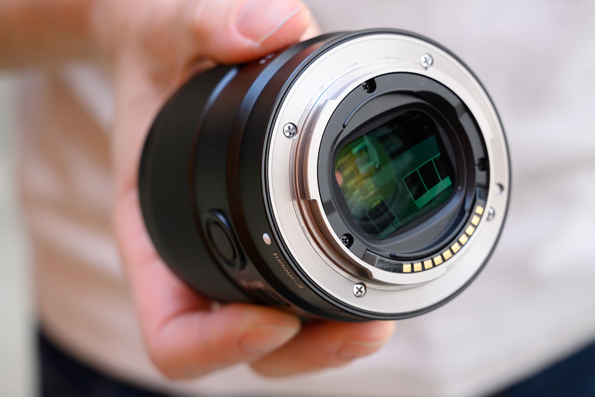 ỐNG KÍNH SONY FE 35MM F/1.8 - HÀNG CHÍNH HÃNG