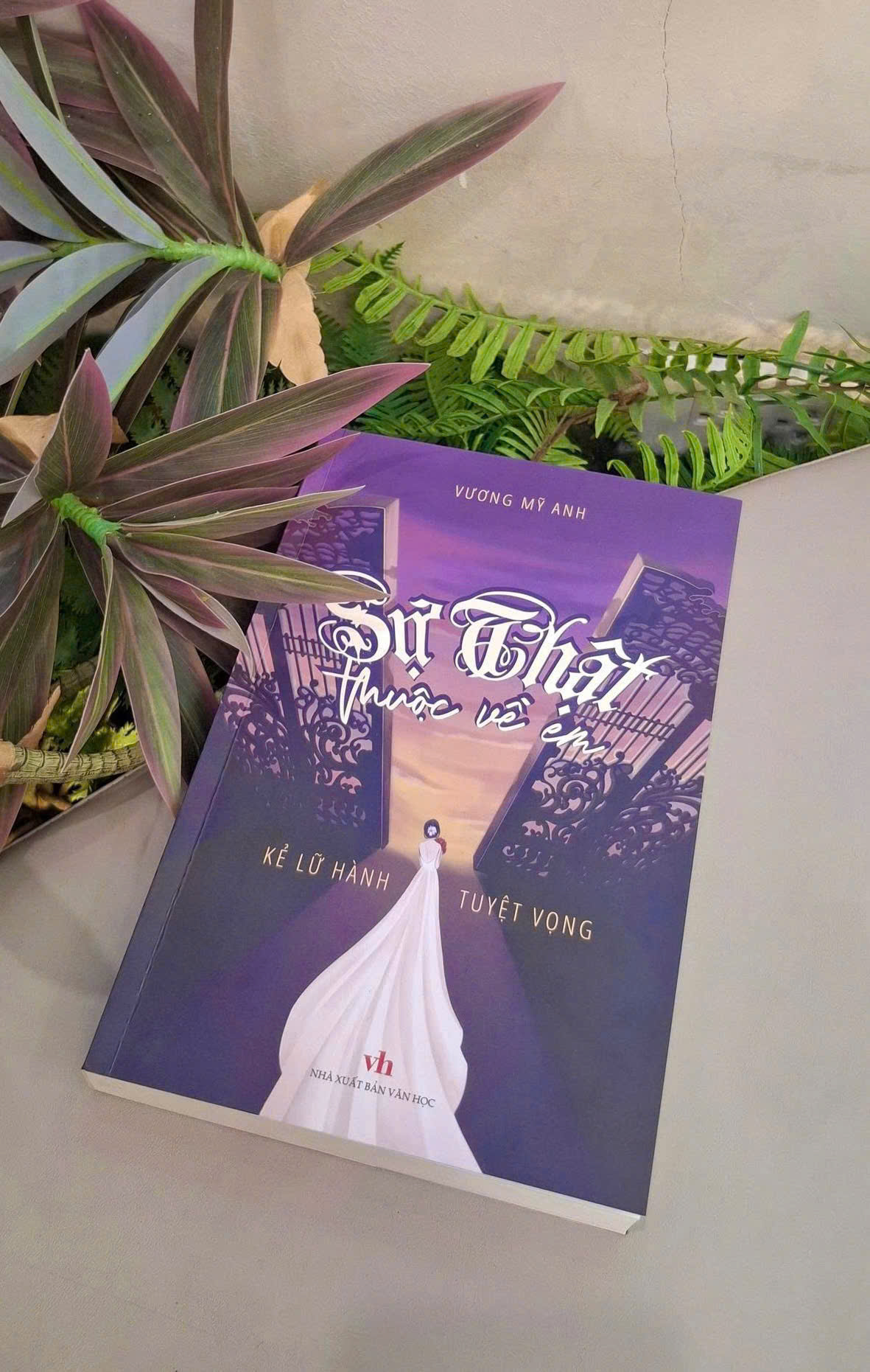 Sách Sự thật thuộc về em - Kẻ lữ hành tuyệt vọng