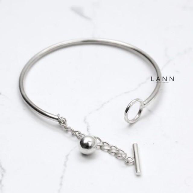 Kiềng thân đặc mở chốt dây xích gắn hạt tròn S925 LANN