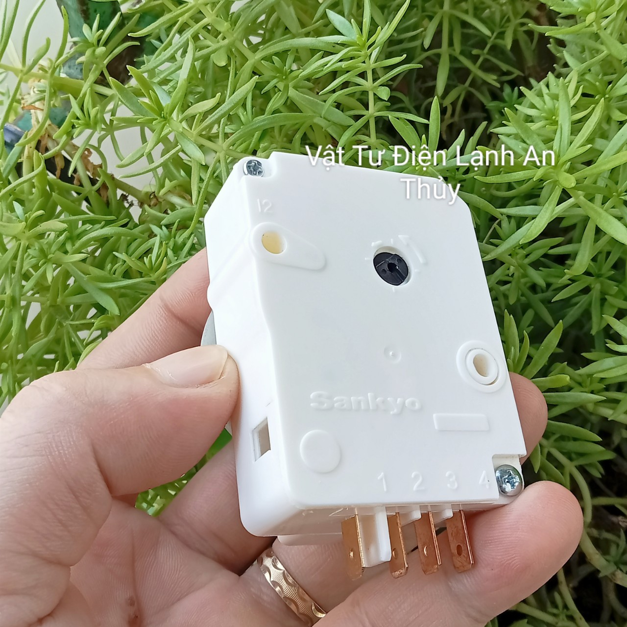 Time tủ lạnh 704 chân nguồn 1-3 - Đồng Hồ Timer Tủ Lạnh - rơ le thời gian tủ lạnh - đồng hồ thời gian tủ lạnh