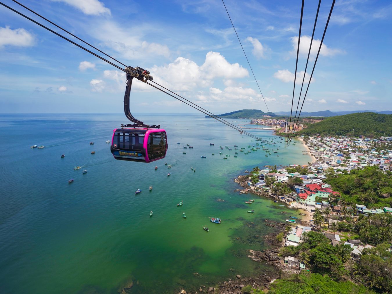 VOUCHER TOUR TÀU 3 ĐẢO & CÁP TREO "CÔNG VIÊN NƯỚC AQUATOPIA" PHÚ QUỐC