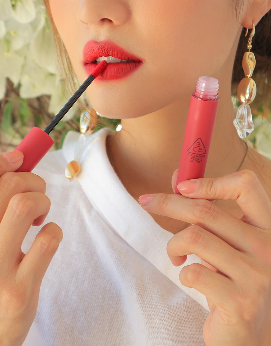 Son Kem Lì 3CE VELVET LIP TINT Mịn Màng Như Nhung 4g