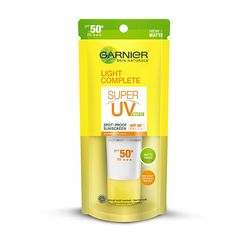 Kem Chống Nắng Sáng Da Garnier Light Complete Super UV Spot-Proof Sunscreen SPF50/PA+++