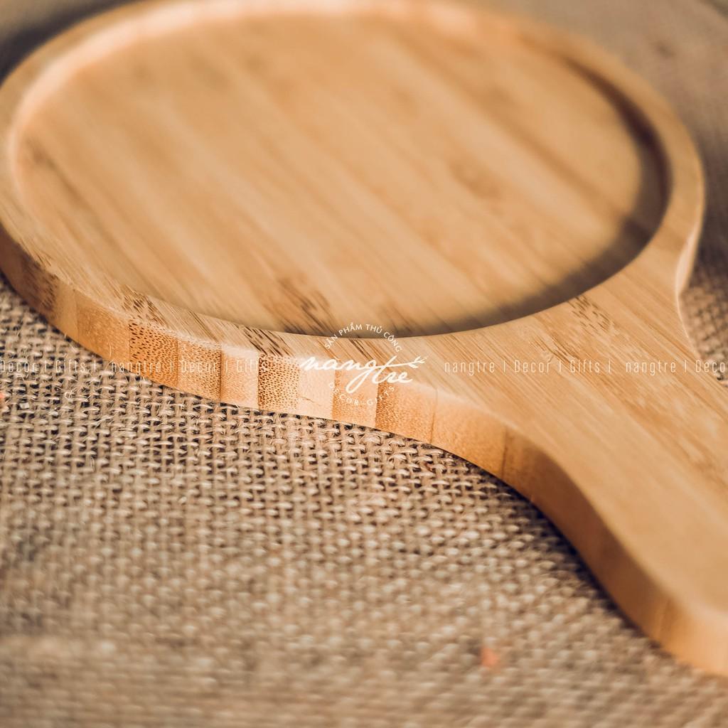 Khay gỗ tre đựng bánh pizza, khay gỗ tròn có tay cầm - wooden tray