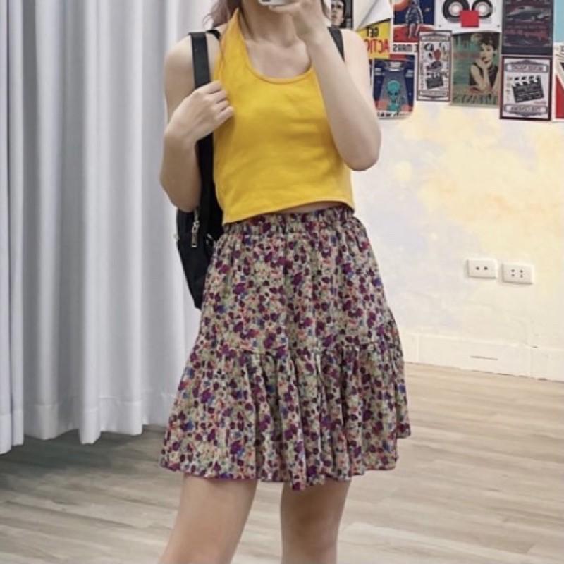 Chân váy hoa nhí ngắn xoè