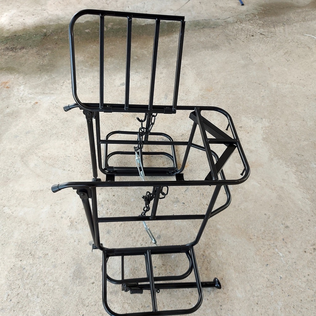 Giá chở hàng 2 cánh mở tiện lợi, kèm chân chống phụ