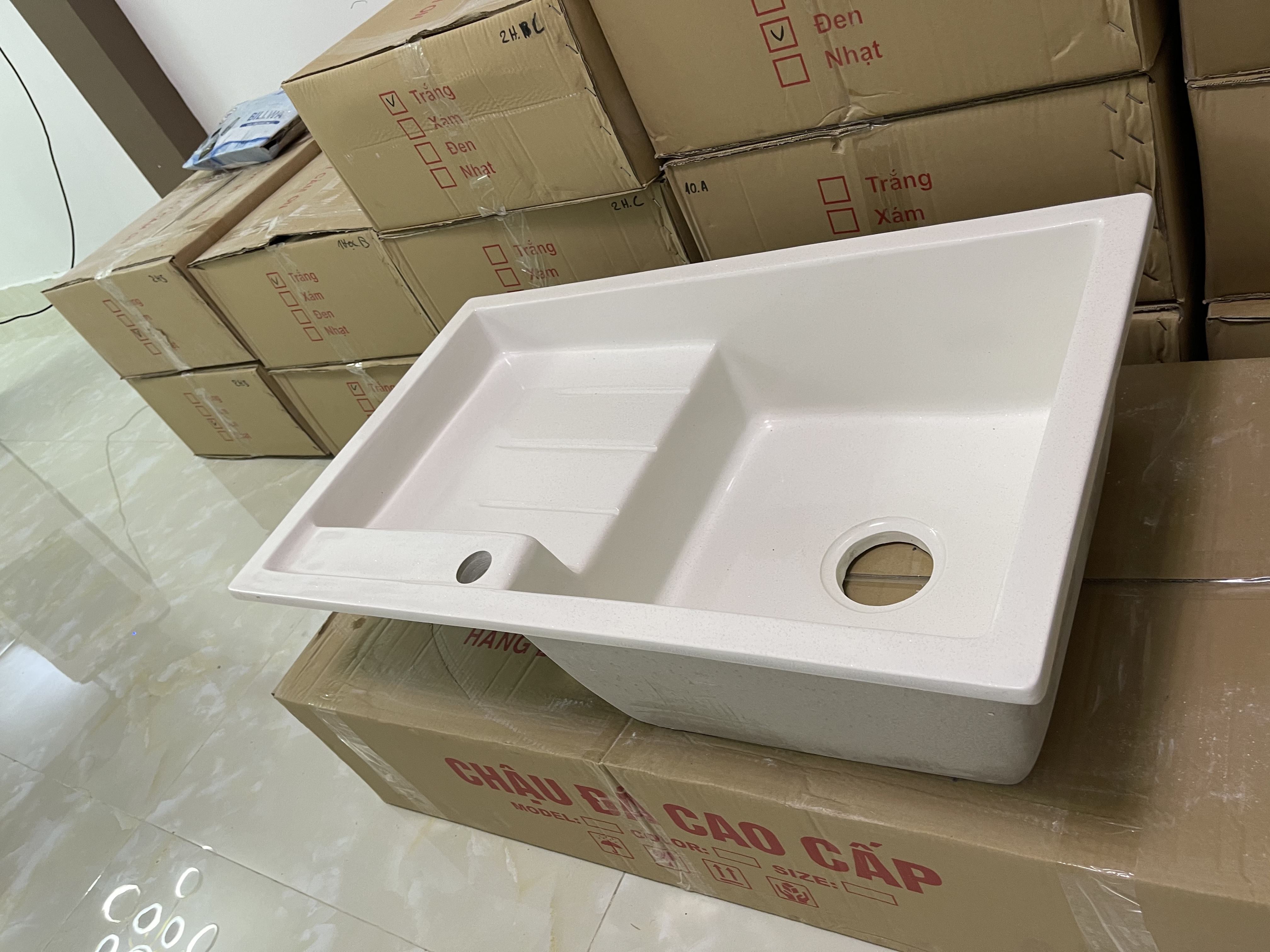 Chậu rửa chén đá nhân tạo màu trắng KT 78*48*20