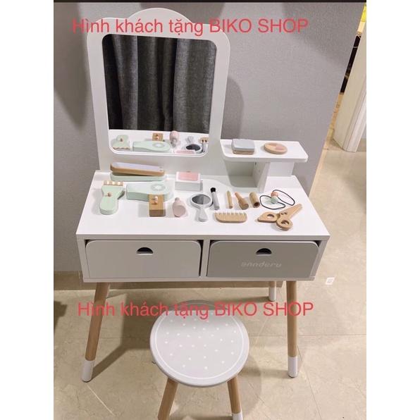 Bàn trang điểm màu trắng 97cm cho bé yêu