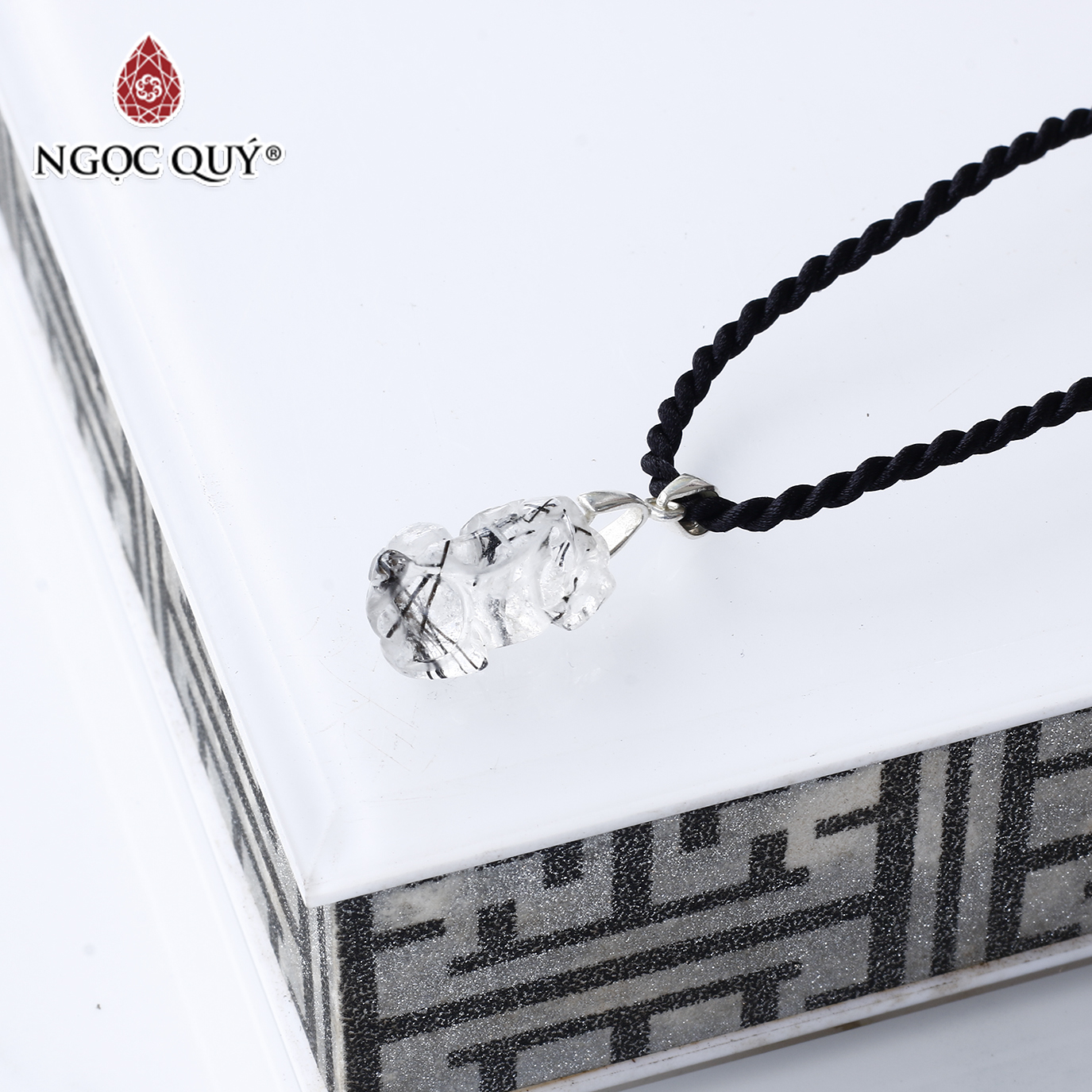 Mặt dây chuyền tỳ hưu thạch anh tóc đen mệnh thủy, mộc - Ngọc Quý Gemstones