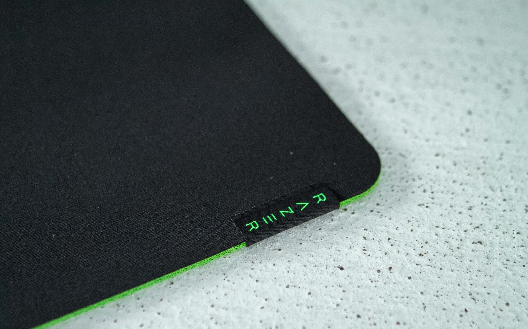 Tấm lót chuột Razer Gigantus V2-Soft Mat_Mới, hàng chính hãng