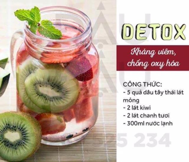 Lọ thuỷ tinh làm nước detox