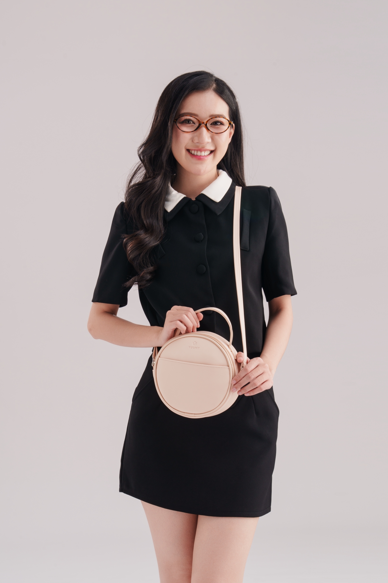 Túi Yuumy ( Thời trang nữ dáng tròn phối ngăn size 18 - Túi đeo chéo da Seasand YN261 )