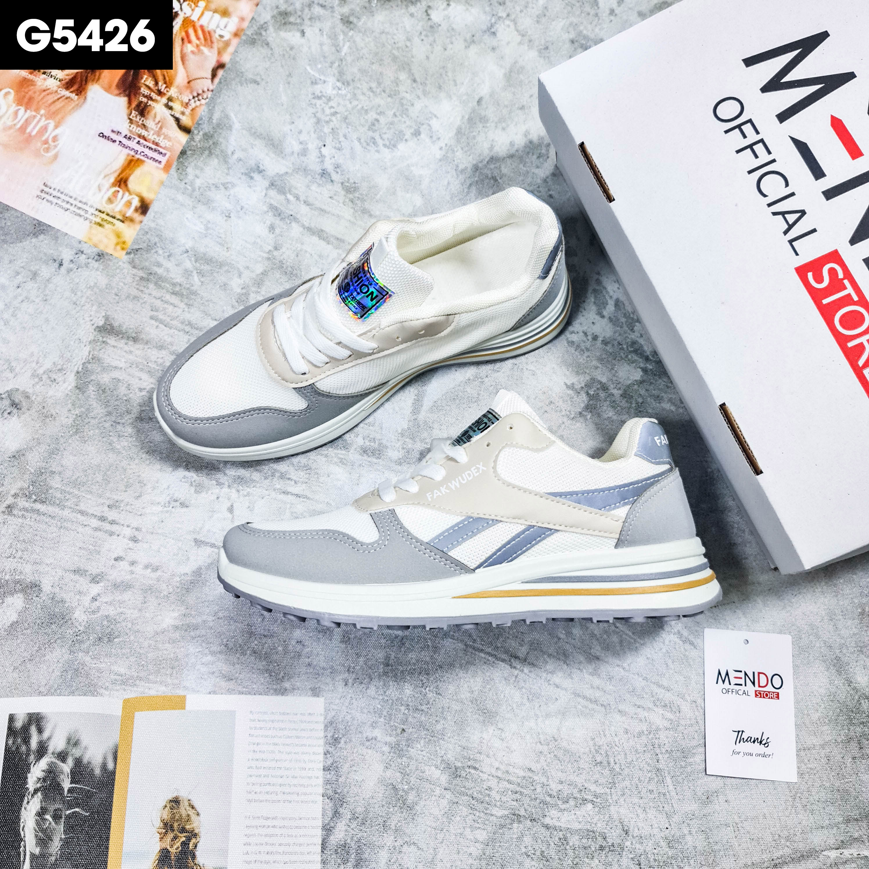 Giày Thể Thao Nam MENDO - Giày Sneaker Màu Xám, Vải Lưới Trên, Kết Hợp Màu Trắng, Mũi Giày Tròn - G5426