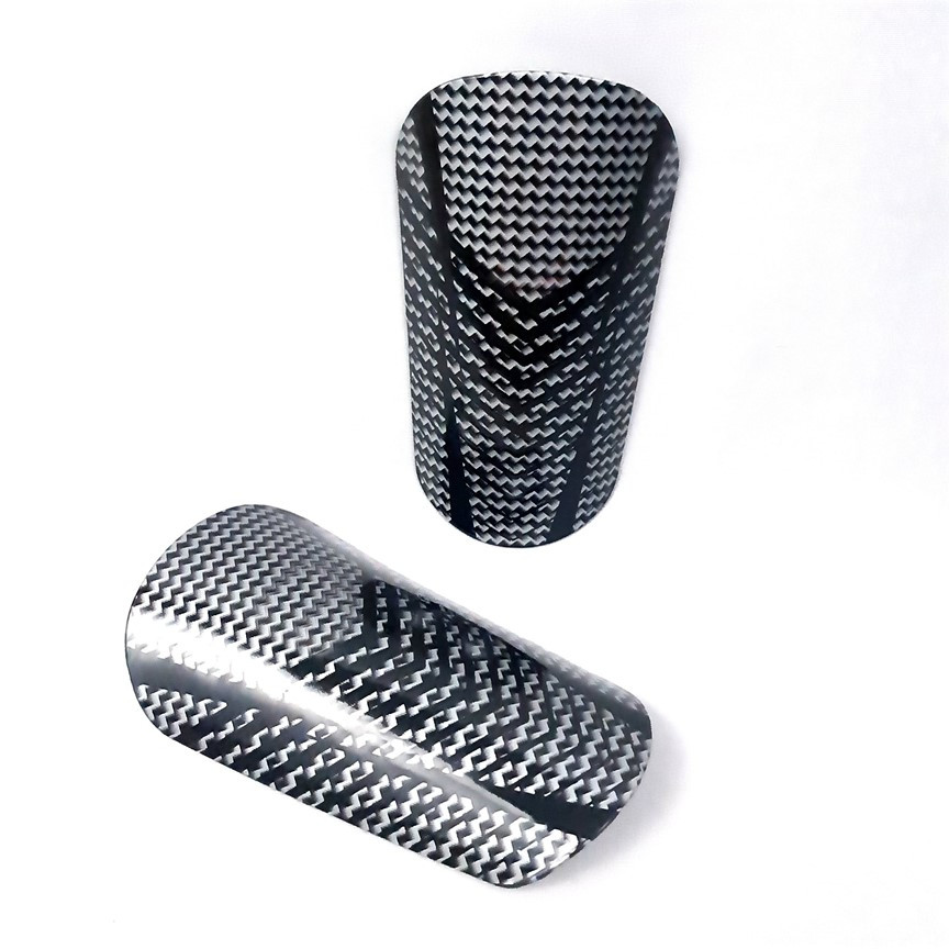 Rote bảo vệ ống quyển ống đồng vân Carbon CP - Ốp Bảo Vệ Ống Chân Đá Bóng CP Vân Carbongng