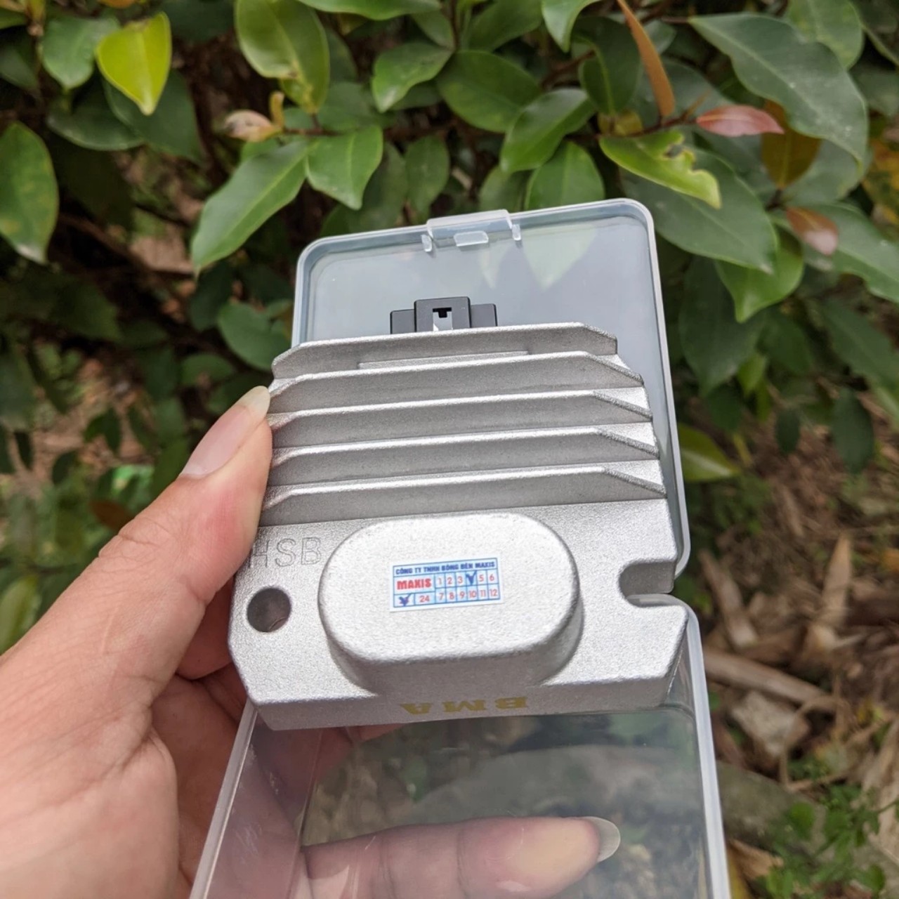 Sạc Độ Xe Máy Cắm Như Zin Không Cần Đổi Điện Lắp Cho Các Loại Xe máy hiệu xuất cao bền bỉ