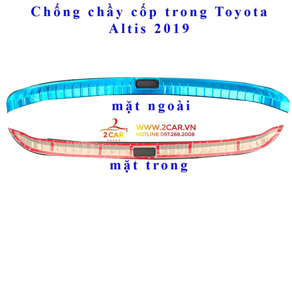 Ốp chống trầy cốp trong, ngoài xe Toyota Altis 2016 - 2021 - Hàng Inox cao cấp