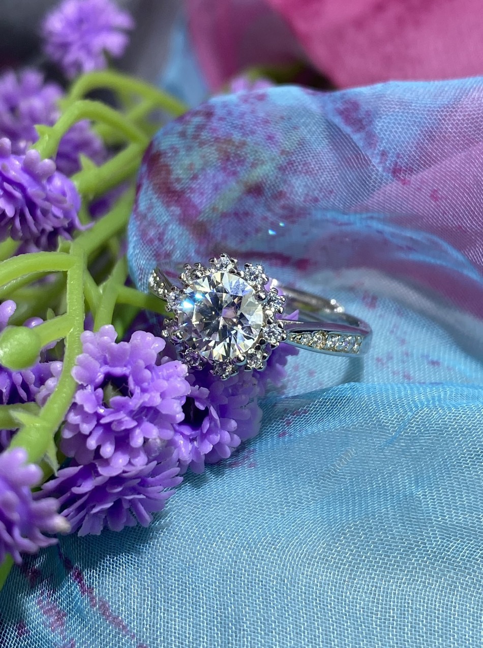 Phụ kiện đeo ngón tay Bạc 925 xi Kim viên chủ Kim Cương nhân tạo Moissanite hạt 1.0 carat - R10.9.7.6