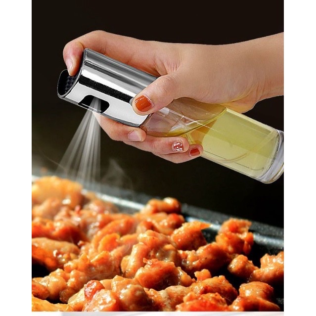 Bình xịt dầu ăn ,thủy tinh phun sương giúp gia vị thấm nhanh và đều hơn vô cùng tiện lợi cho nhà bếp