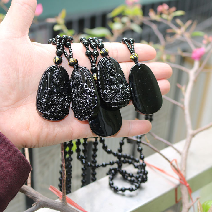 Chuỗi hạt đeo cổ phật Hư Không Tạng Bồ Tát - Bản mệnh người tuổi Sửu, tuổi Dần