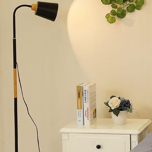 Đèn Cây Đứng Decor Tranh Trí Phòng Ngủ Phòng Khách Phòng Làm Việc Dễ Dàng Điều Chỉnh Kích Thước