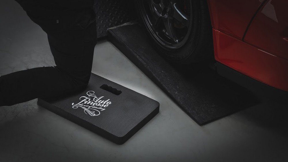 Nệm lót đầu gối khi rửa xe - KNEELING PAD Auto Finesse