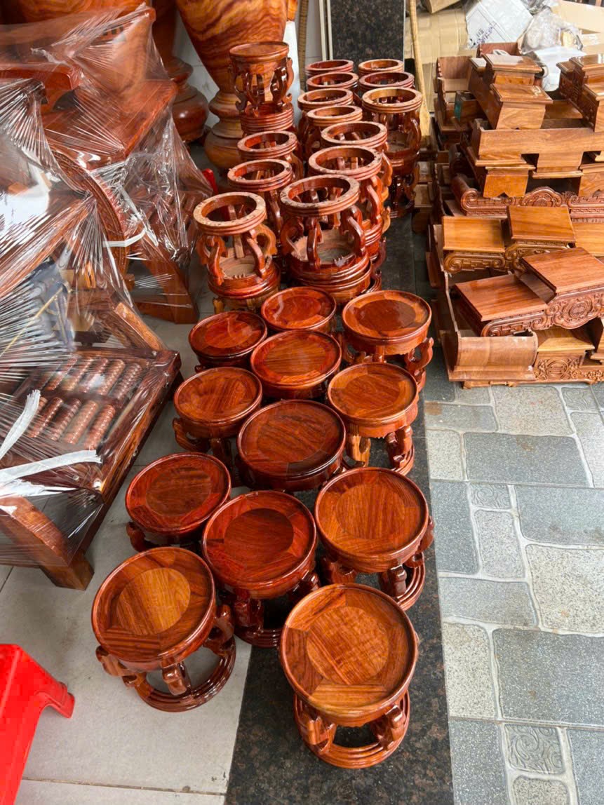 Kỷ khuyên, đôn gỗ tròn trang trí để cây kê tượng chân cong gỗ Hương - nhiều kích thước