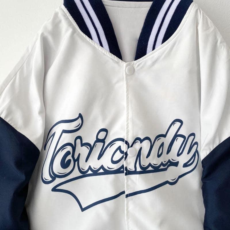 Áo Khoác Bomber Varsity Jacket Dù 2 Lớp TORI Form Rộng Nam Nữ Unisex Cúc Bấm - Trẻ Trung Năng Động Ulzzang