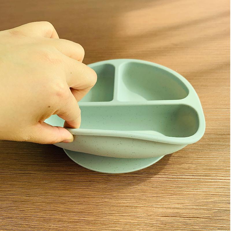 Trẻ Em Bộ Đồ Ăn Cho Bé Silicone Hút Bát Cho Bé Hình Mặt Cười Đĩa Bộ Dao Kéo Retro Trẻ Em Đĩa Dùng Tiệc Thân Thiện Với Môi Trường